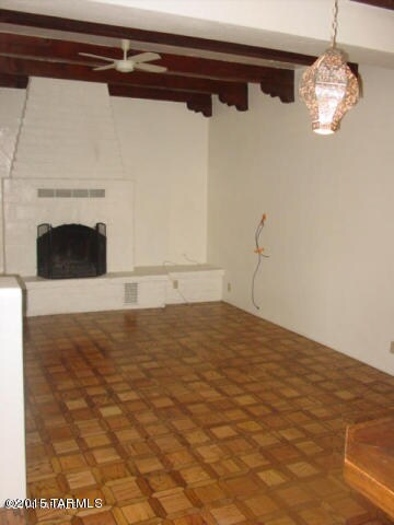 2014_Mainlivingroom