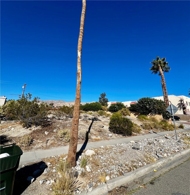 0 Pierson Blvd unit IV25224149, Desert Hot Springs, CA 92240 - photo 2