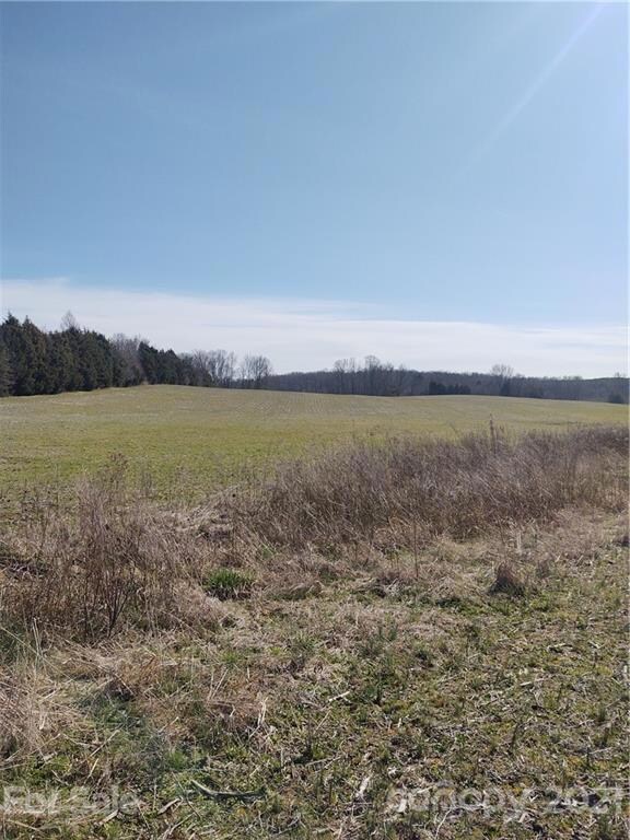 238 Circle L Dr, Statesville, NC 28625 - photo 2