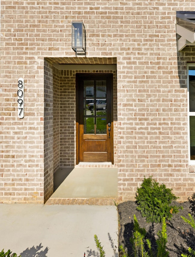 8097 Sir Oliphant Way, Ooltewah, TN 37363 - photo 4