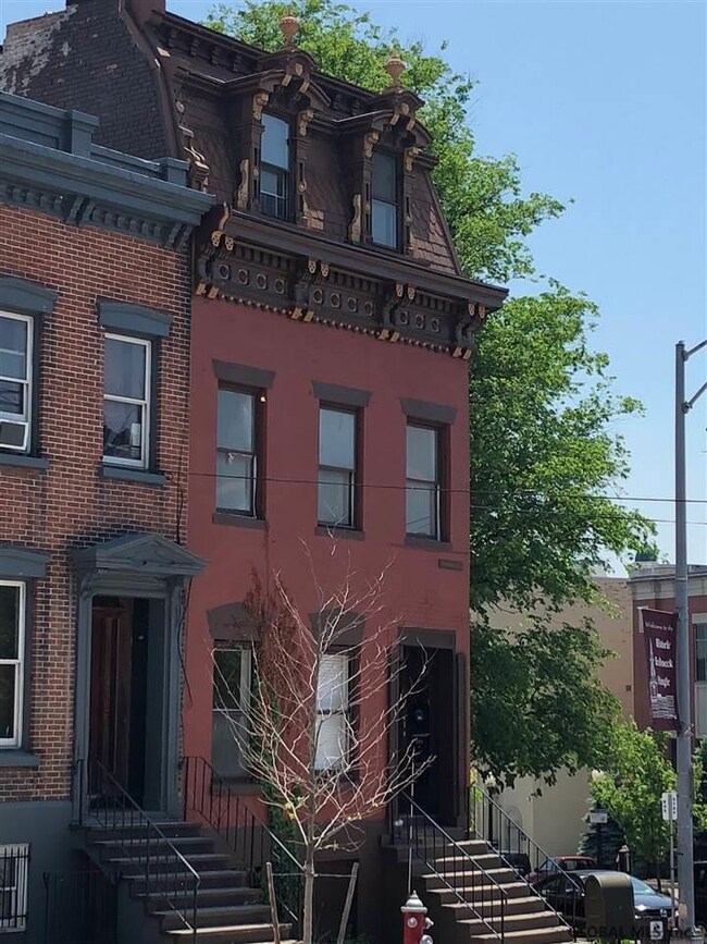 1 Ten Broeck St unit First Floor Unit, Albany, NY 12210 - photo 2