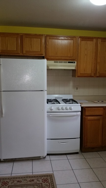 47 Colony Rd unit 1A, West Springfield, MA 01089 - photo 7