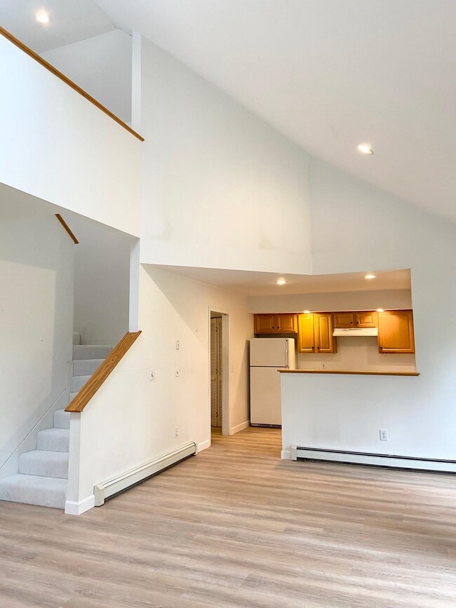 6 Skyline Way, White River Junction, VT 05001 - photo 6