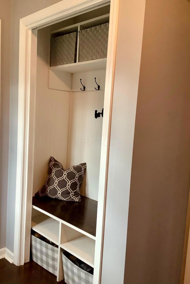 915 Hickory Dr, Marysville, OH 43040 - photo 5