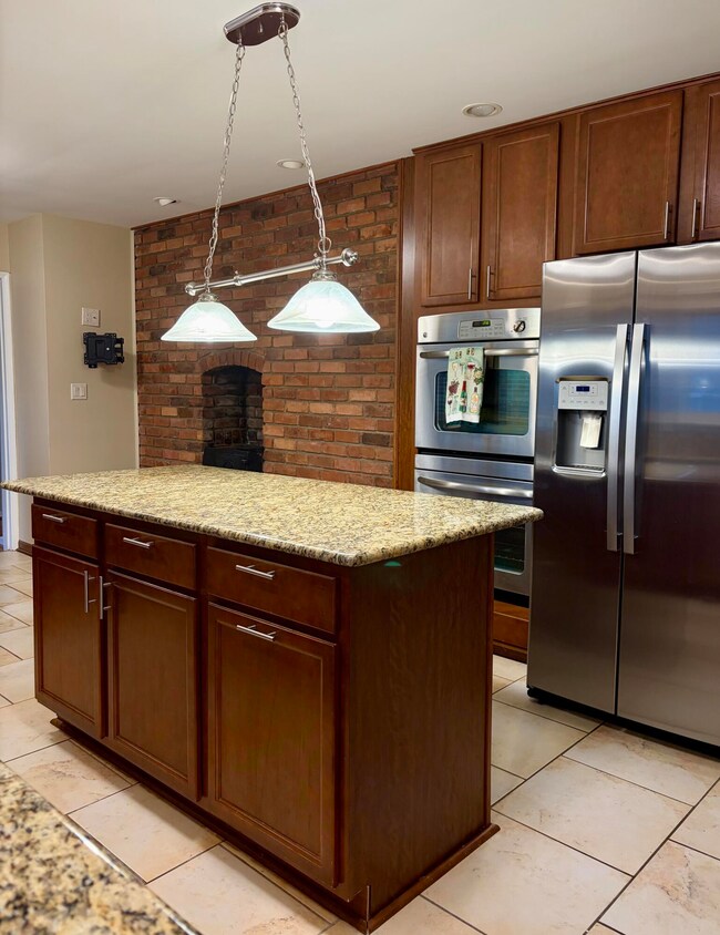 6493 Thorncrest Dr, Bloomfield Hills, MI 48301 - photo 5