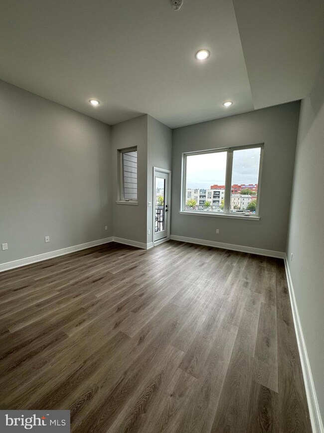 1524 N 4th St, Philadelphia, PA 19122 - photo 5