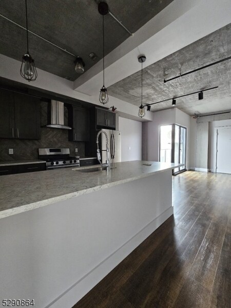 58 Elm St unit 506, Newark, NJ 07105 - photo 4