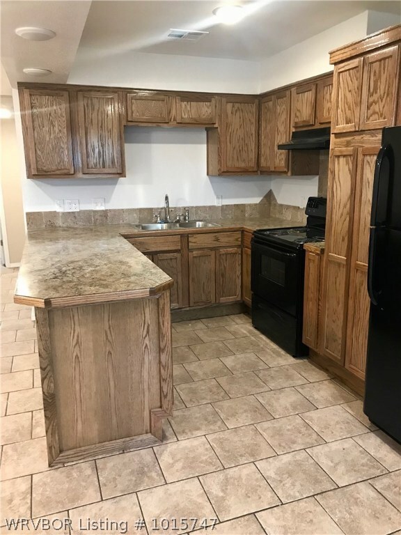 39124 Cedar St unit 4, Howe, OK 74940 - photo 7