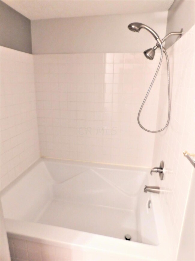Two-Person Soaking Tub