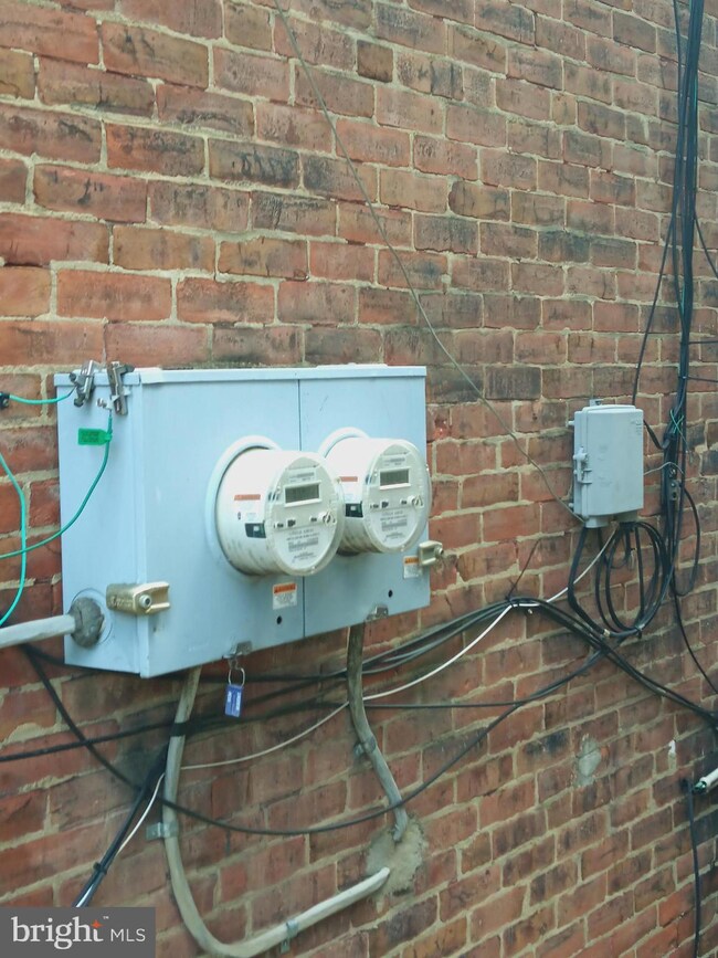 117 N Front St, Darby, PA 19023 - photo 3