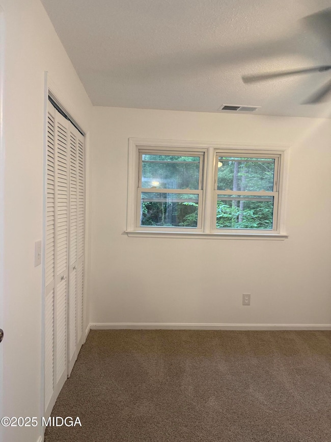 1402 Conestoga bedroom