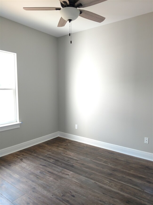 21 Evergreen Dr, Crawfordville, FL 32327 - photo 7