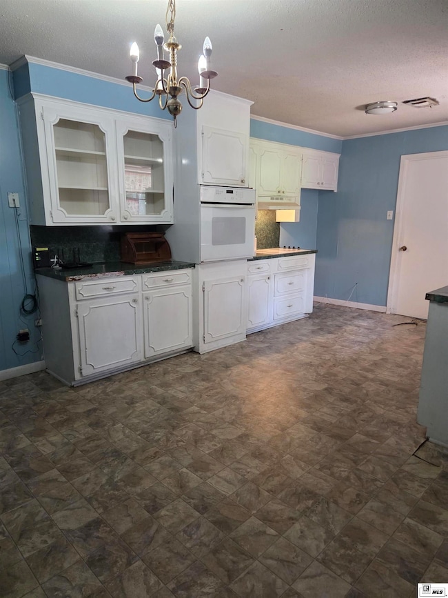 2021 Saturn Dr, Bastrop, LA 71220 - photo 4