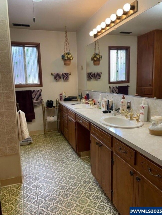 5095 Sunnyside Rd SE, Salem, OR 97306 - photo 7