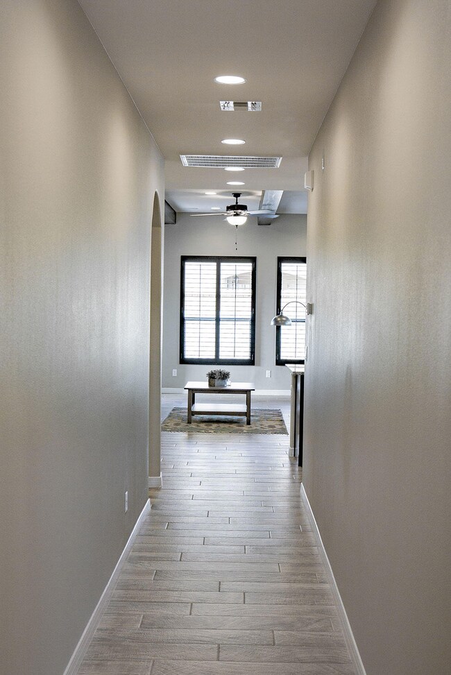 13814 Paseo de Plata Dr, El Paso, TX 79928 - photo 2