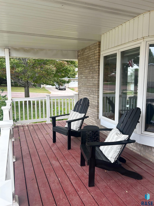 603 W 7th St, Dell Rapids, SD 57022 - photo 7