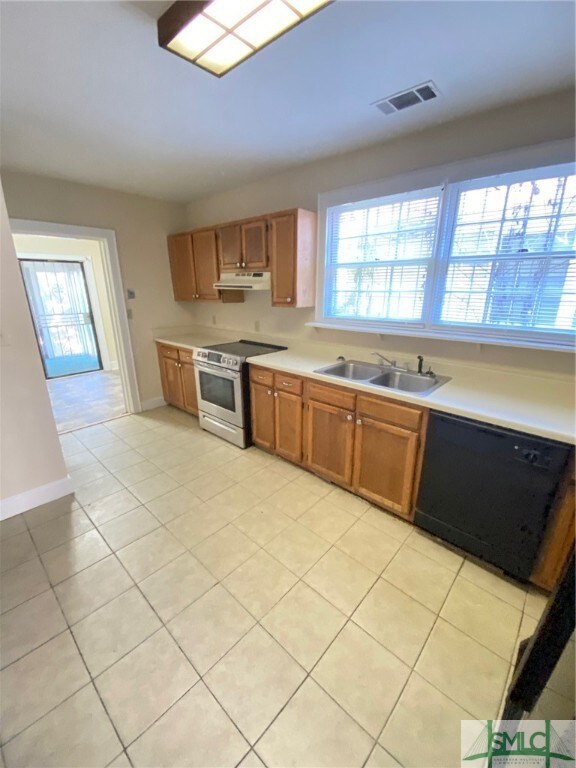 718 W 44th St, Savannah, GA 31405 - photo 6