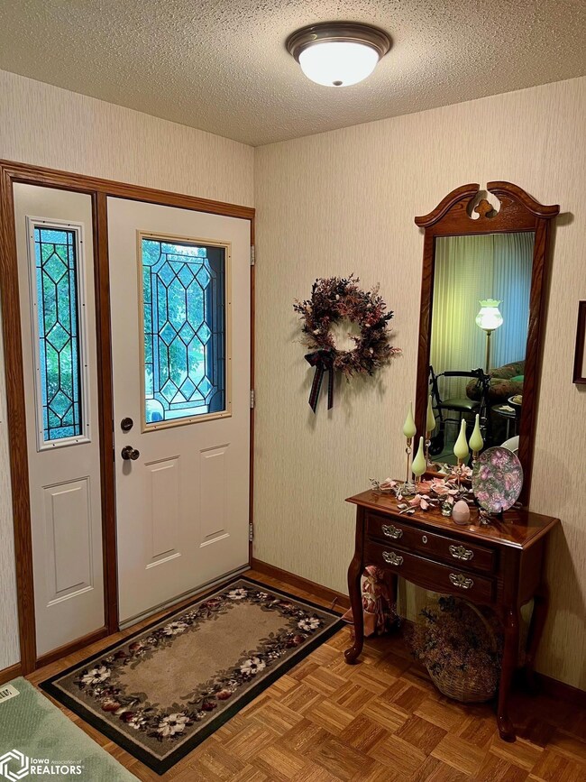 213 8th St SE, Clarion, IA 50525 - photo 7