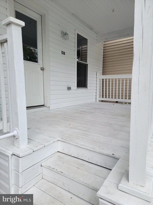 128 W Main St, New Bloomfield, PA 17068 - photo 5