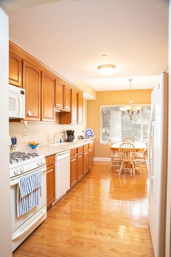 Turnberry unit 101, Buffalo Grove, IL 60089 - photo 6