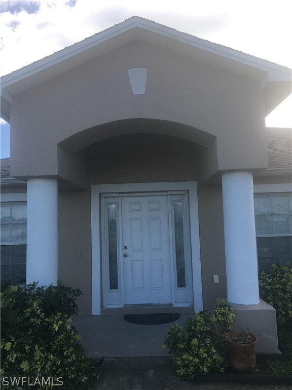 38 NE 29th St, Cape Coral, FL 33909 - photo 3