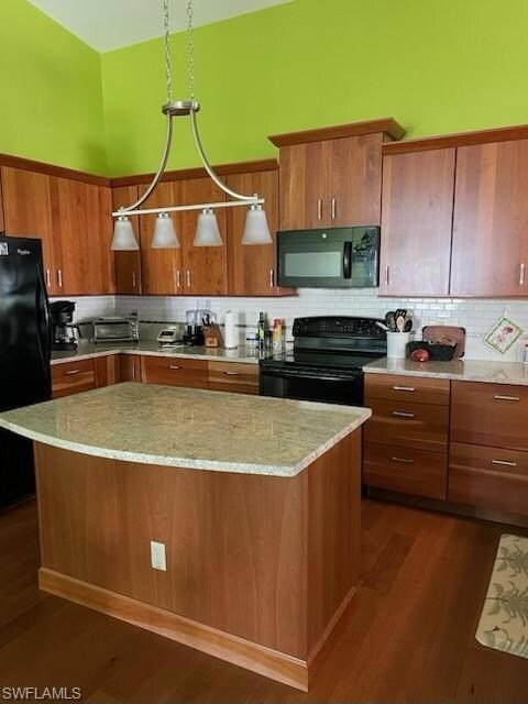 2136 Tama Cir unit 202, Naples, FL 34112 - photo 7