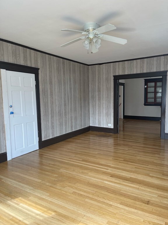 115 Verndale Ave, Providence, RI 02905 - photo 2