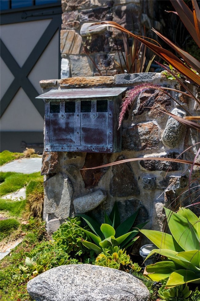 530 High Dr, Laguna Beach, CA 92651 - photo 4