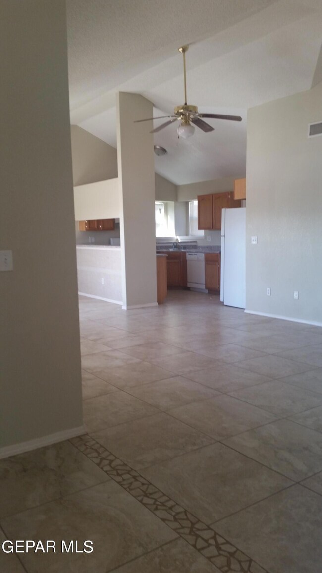 505 von Bargen Dr, Horizon City, TX 79928 - photo 2