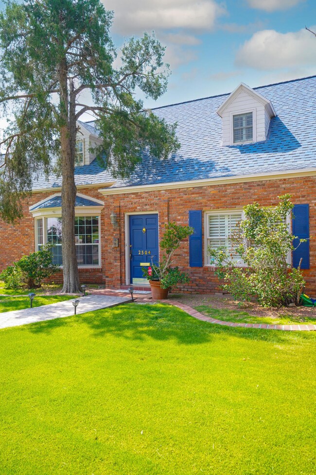 2504 Nashville Ave, El Paso, TX 79930 - photo 7