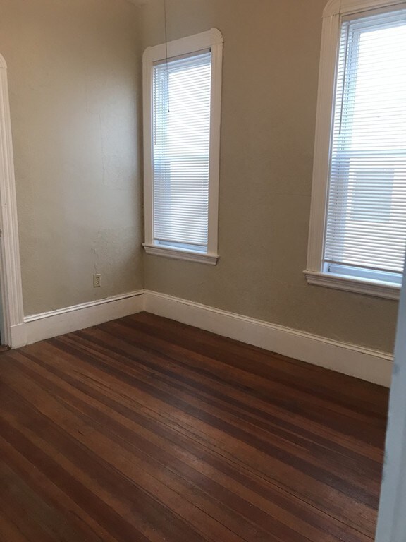 15 Myrtle St unit 1, Everett, MA 02149 - photo 5