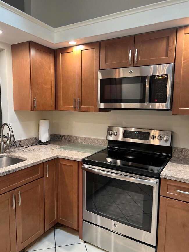 10555 Garden Palm Ct unit A, Boynton Beach, FL 33437 - photo 5