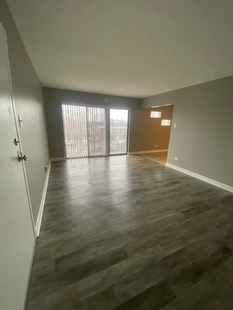 Bernice Terraces unit 5, Lansing, IL 60438 - photo 4