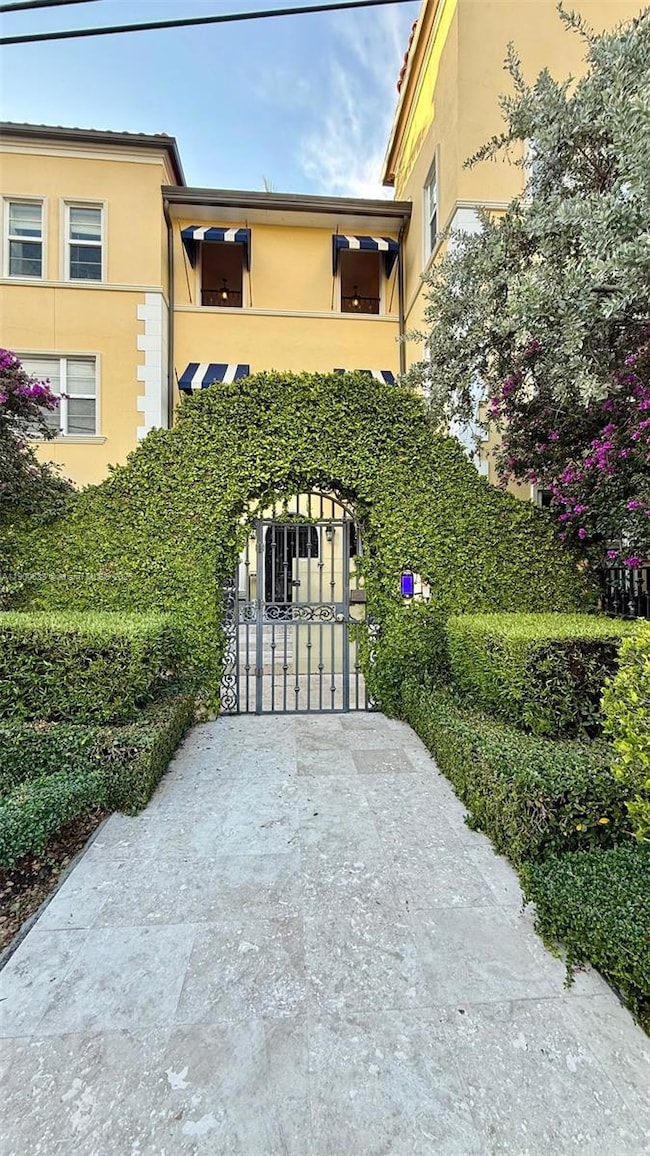 4812 Pine Tree Dr unit 204, Miami Beach, FL 33140 - photo 4