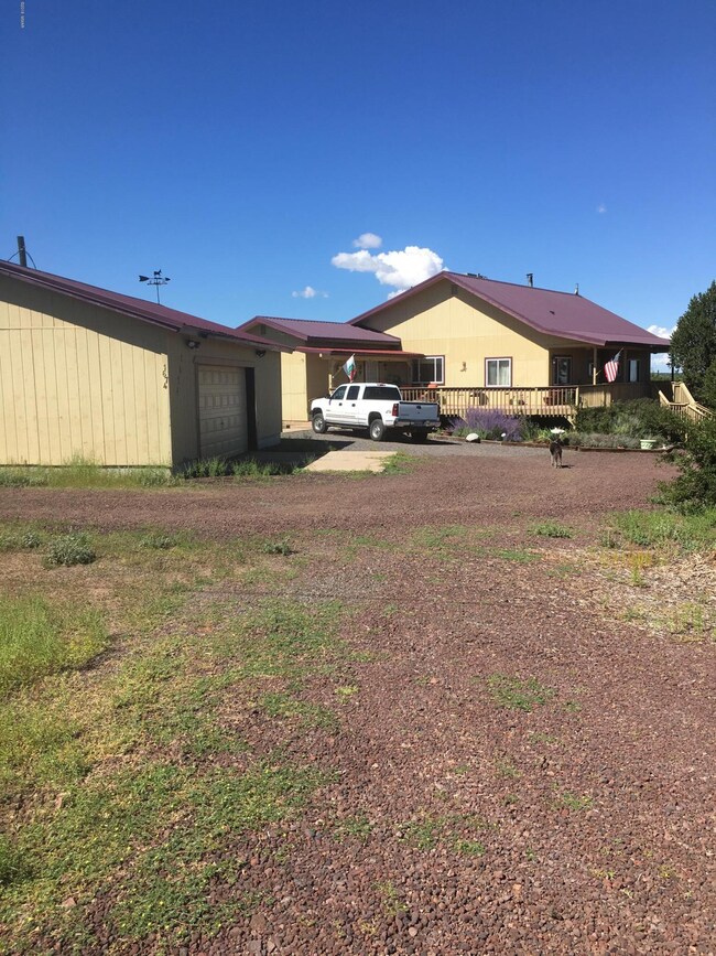 1674 Thunder Rd, Show Low, AZ 85901 - photo 2