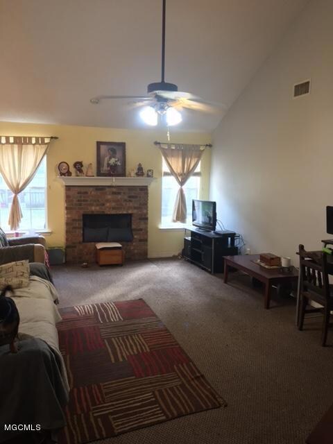 Living Room (2)