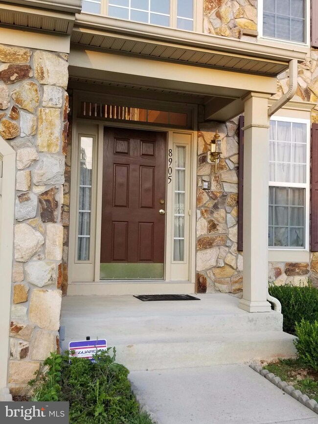 8905 Myrtle Ave, Bowie, MD 20720 - photo 3