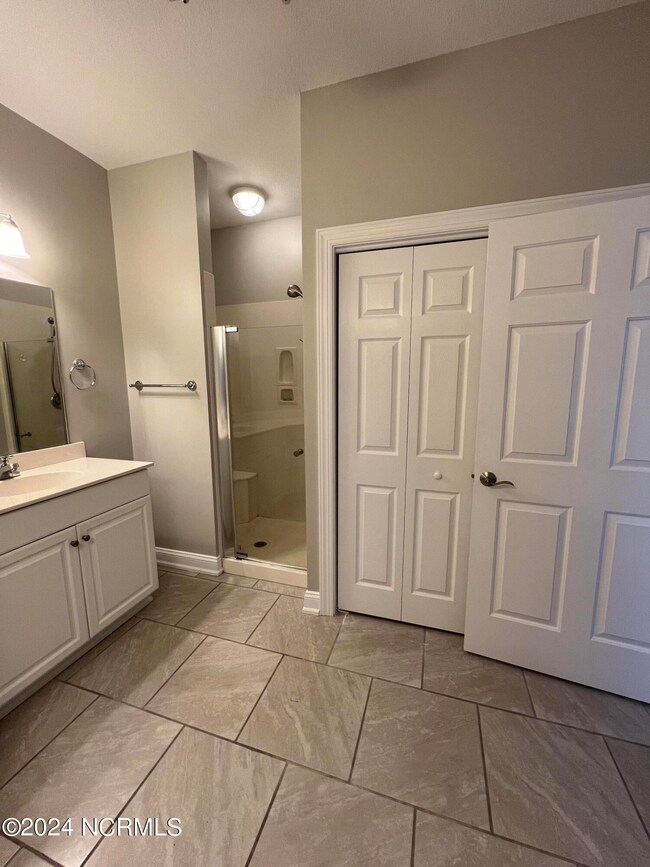 masterbathroom