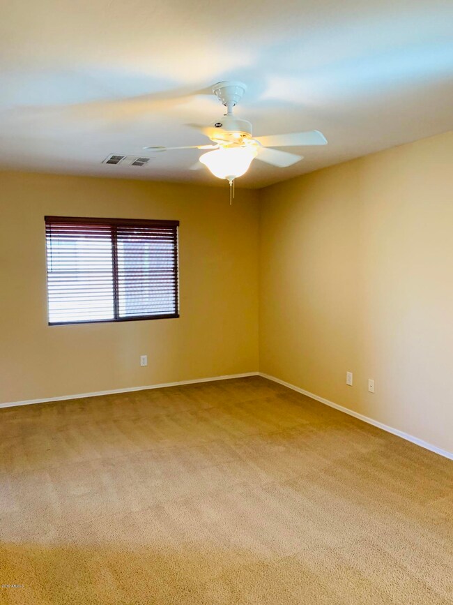 A4C2863A-B402-49FA-A547-D2DA3A3A654B