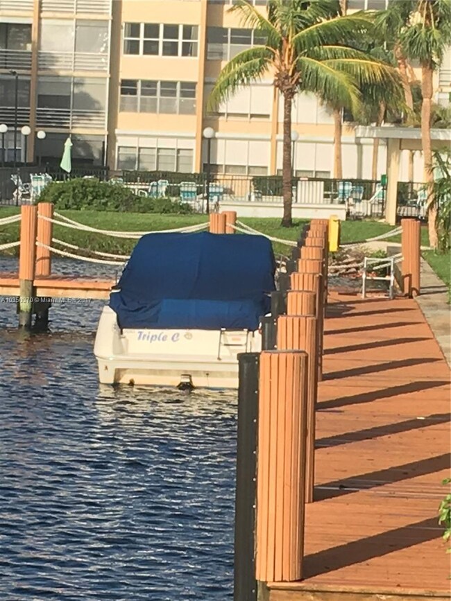 BOAT DOCKAGE AVAILABLE FOR $25 per month. OCEAN AC