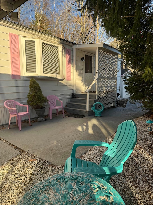 2 Wagon Dr, Brattleboro, VT 05301 - photo 2