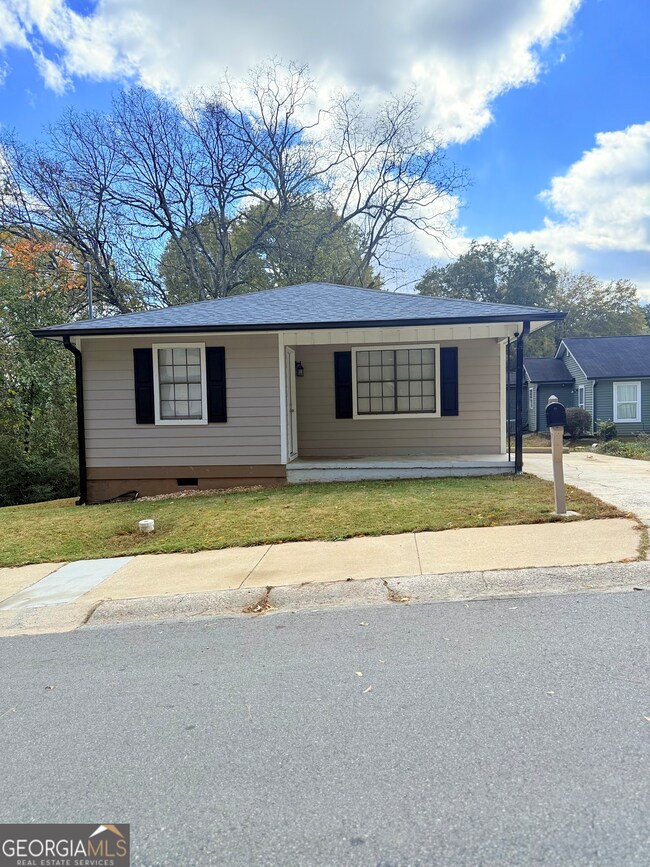 554 Fort St NE, Marietta, GA 30060 - photo 2