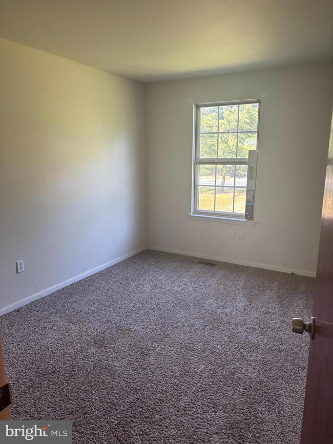 108 Brent Ct, West Deptford, NJ 08086 - photo 6