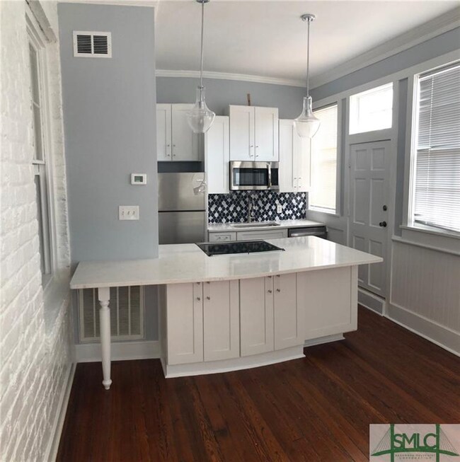 108 W Jones St unit C, Savannah, GA 31401 - photo 4