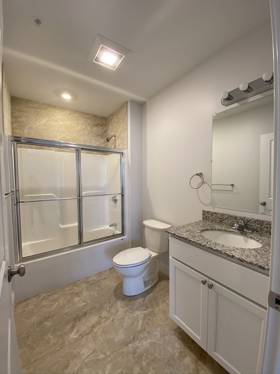 37 W Water St unit 3, Wakefield, MA 01880 - photo 6