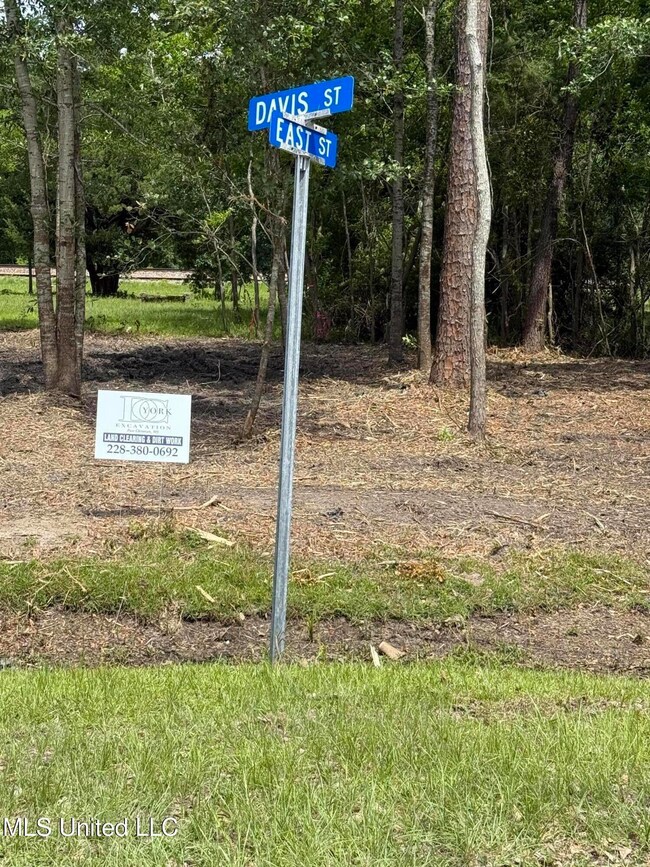 0 East St, Waveland, MS 39576 - photo 4