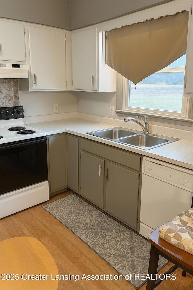 2968 Tuttle Rd, Mason, MI 48854 - photo 4