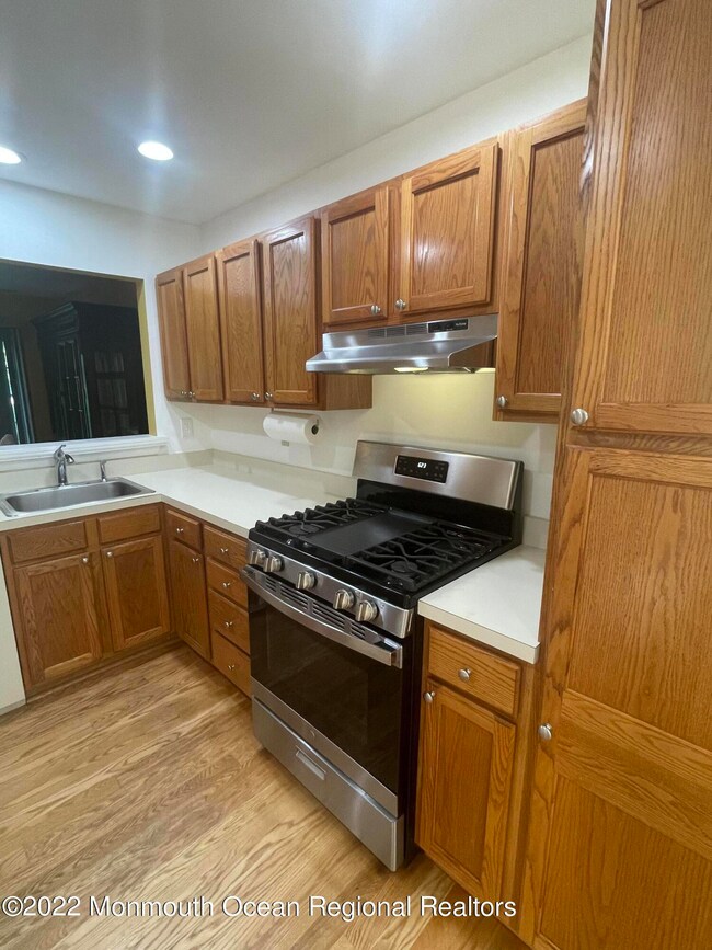 BF2C72FD-F3F4-477F-B5CD-50526F2E6026