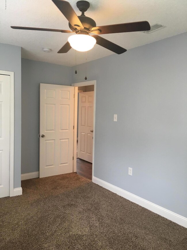 4642 Cardinal Blvd, Jacksonville, FL 32210 - photo 7