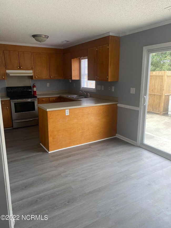 4462195D-C22A-44FA-AF86-B872292D87D1